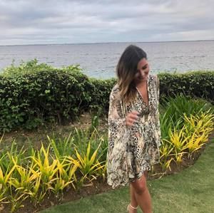 Meet your Posher, Demi